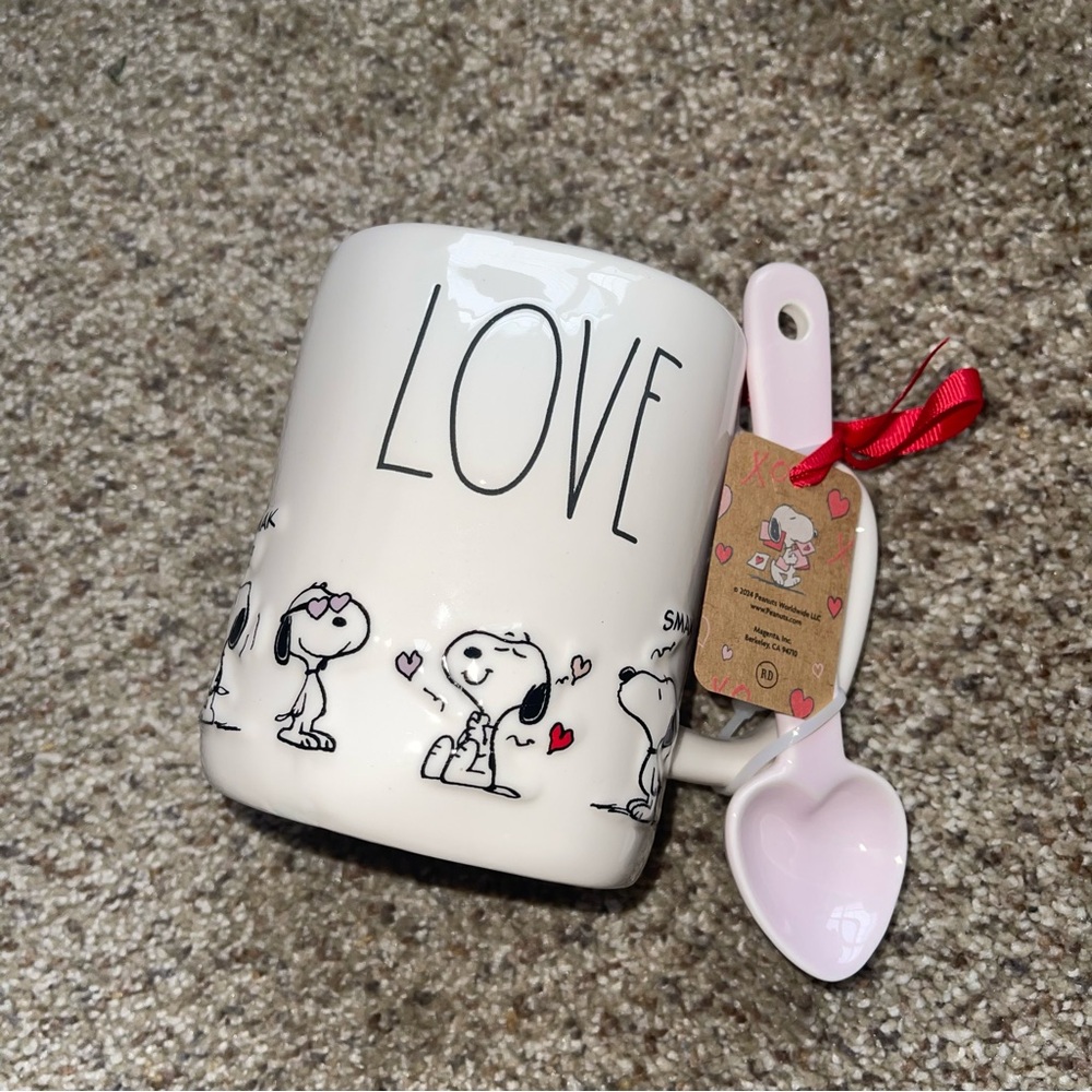 Rae Dunn Snoopy ‘Love’ Mug